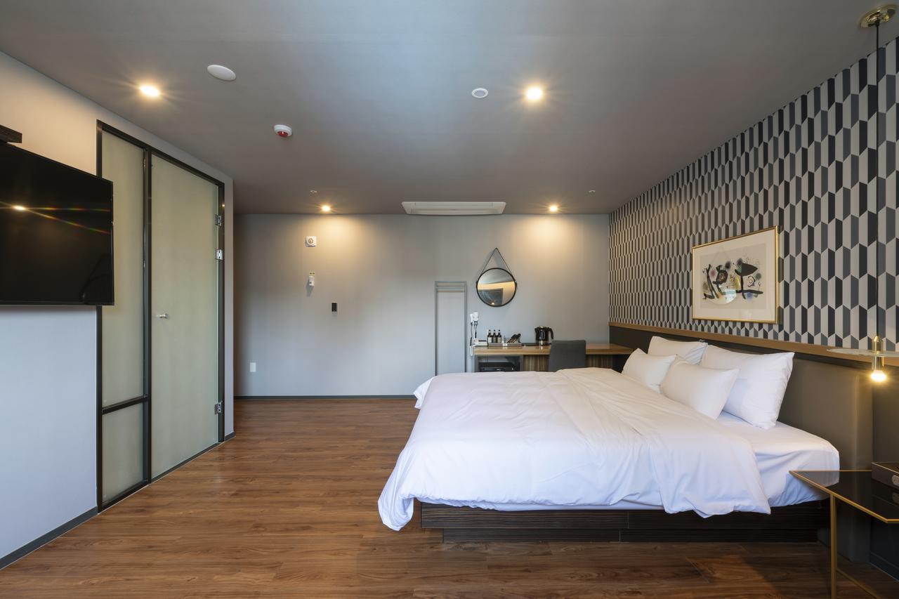 Seomyeon Brown-Dot Hotel Gold Busan Exterior foto