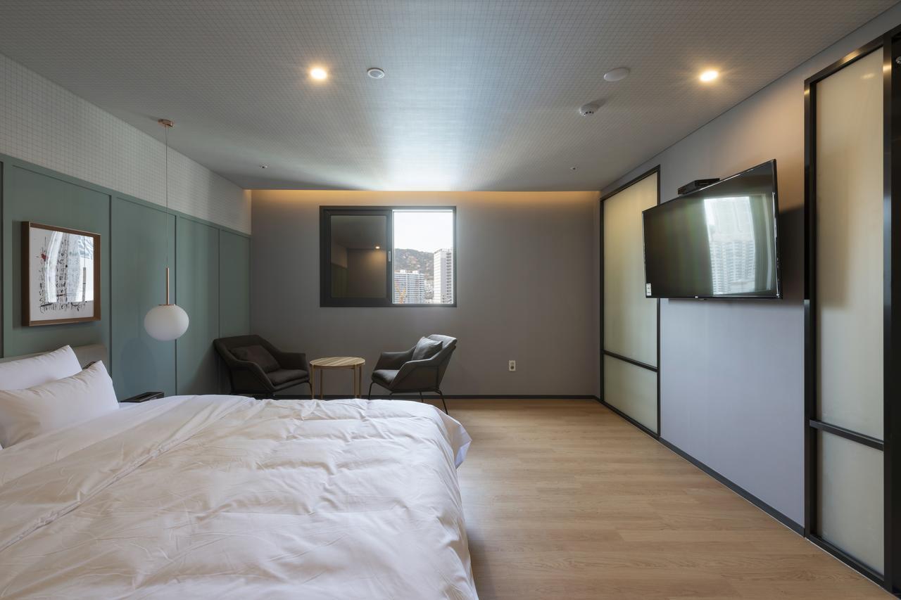 Seomyeon Brown-Dot Hotel Gold Busan Exterior foto
